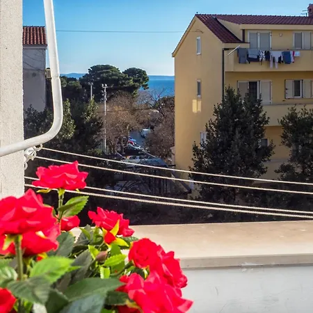 Sunny 1bd Near Firule - Balcony & Peaceful * スプリト