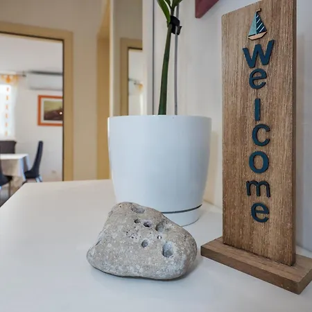 Апартаменты Sunny 1bd Near Firule - Balcony & Peaceful